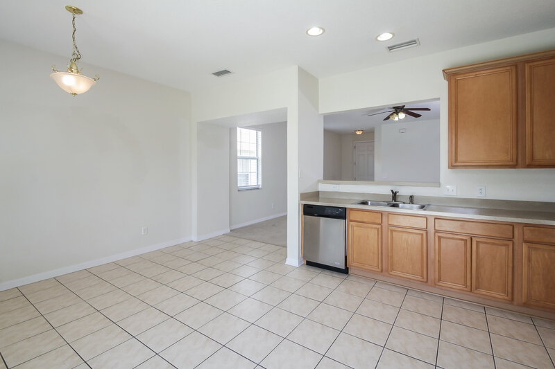2,140/Mo, 10935 Subtle Trail Dr Riverview, FL 33579 Dining Room View 2