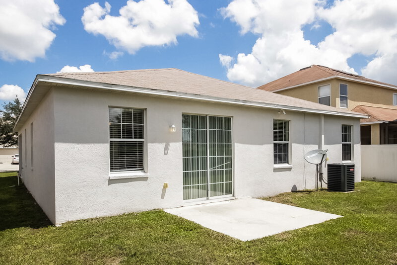 2,140/Mo, 10935 Subtle Trail Dr Riverview, FL 33579 Rear View 2