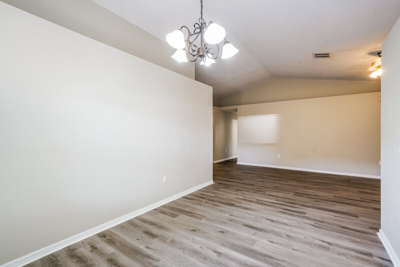 2,235/Mo, 1014 Peachwood Dr Brandon, FL 33510 Dining Room View