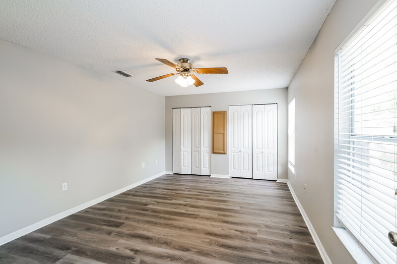 2,235/Mo, 1014 Peachwood Dr Brandon, FL 33510 Main Bedroom View