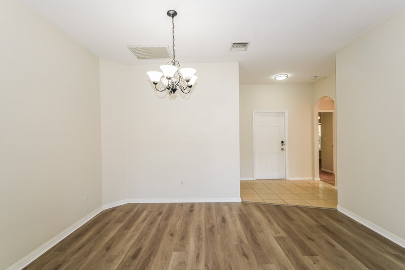 2,060/Mo, 34325 Smart Dr Zephyrhills, FL 33541 Dining Room View