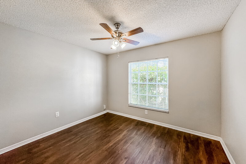 2,125/Mo, 10414 Copperwood Dr New Port Richey, FL 34654 Bedroom View 2
