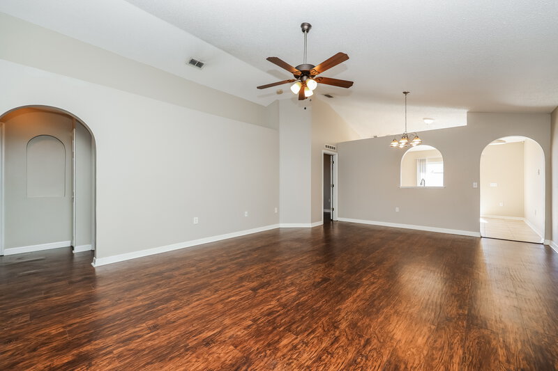 3,250/Mo, 11426 Ivy Flower Loop Riverview, FL 33578 Living Room View