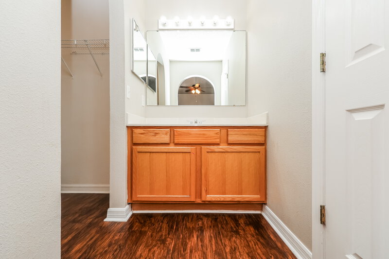 3,250/Mo, 11426 Ivy Flower Loop Riverview, FL 33578 Main Bathroom View