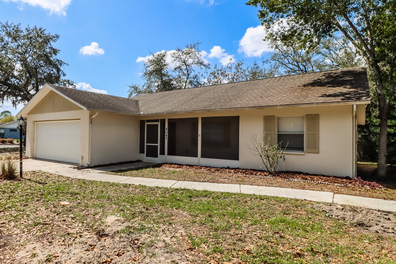 1,765/Mo, 8047 Hathaway Dr New Port Richey, FL 34654 Front View