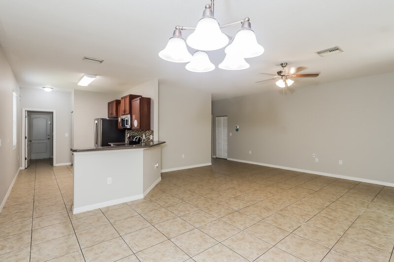1,815/Mo, 6225 Twin Bridges Dr Zephyrhills, FL 33541 Dining Room View