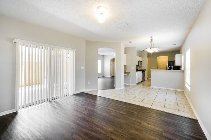 2,540/Mo, 6922 Summer Harbor Ln Riverview, FL 33578 Family Room View