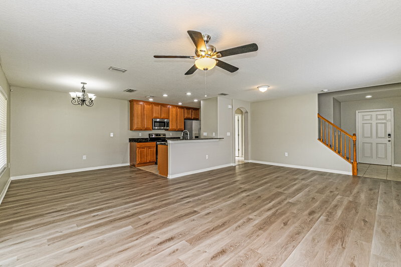2,180/Mo, 3348 Thistledown Ln Land O' Lakes, FL 34638 Living Room View 2