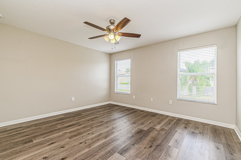 2,180/Mo, 3348 Thistledown Ln Land O' Lakes, FL 34638 Main Bedroom View 2