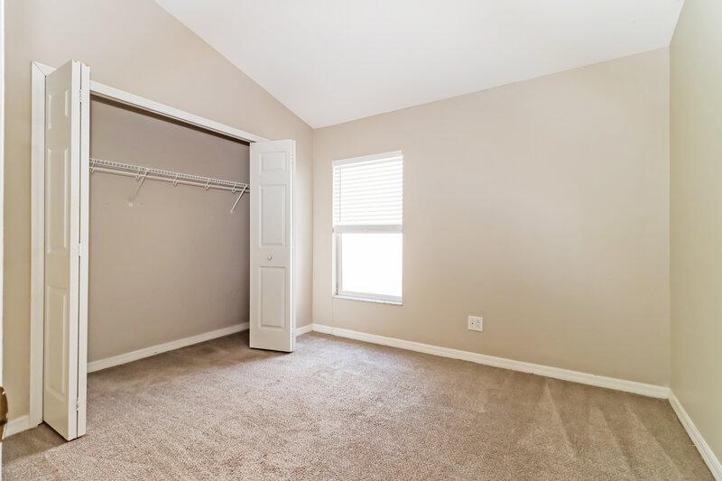 2,030/Mo, 15113 Deer Meadow Dr Lutz, FL 33559 Bedroom View