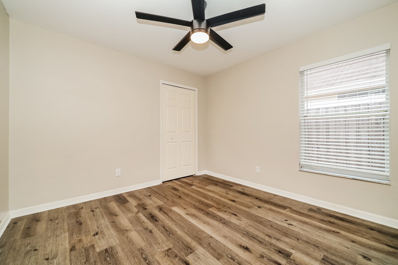 1,945/Mo, 11104 Robin Lake Ct Riverview, FL 33569 Bedroom View 3
