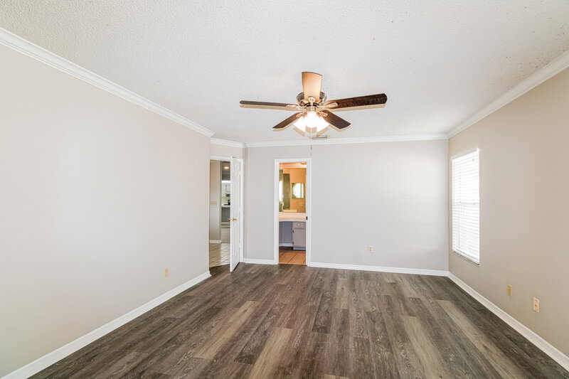 0/Mo, 9132 Hawkins Ct New Port Richey, FL 34655 Main Bedroom View 2