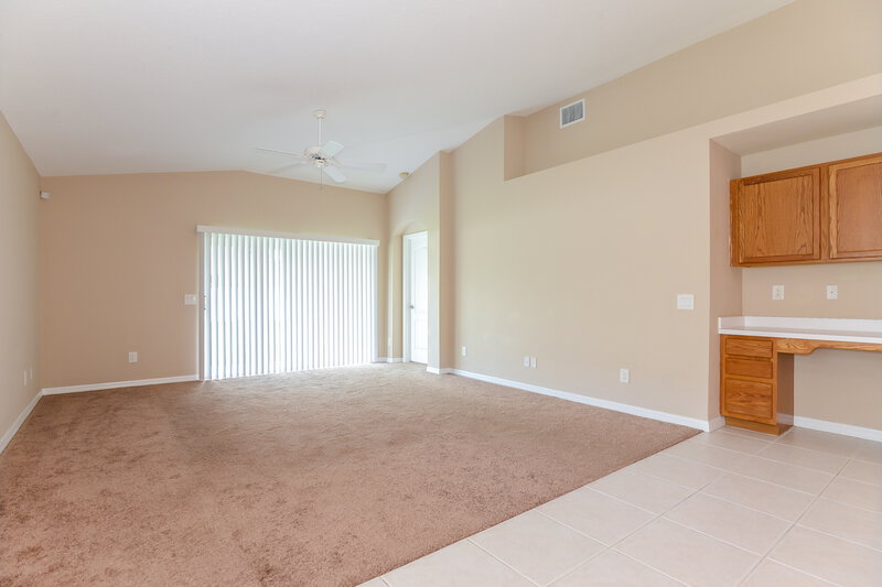 4,140/Mo, 3230 Prairie Iris Dr Land O' Lakes, FL 34638 Family Room View