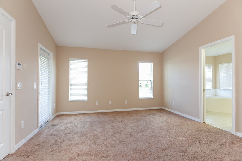 4,140/Mo, 3230 Prairie Iris Dr Land O' Lakes, FL 34638 Bedroom View