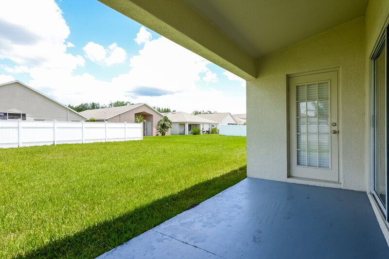 4,140/Mo, 3230 Prairie Iris Dr Land O' Lakes, FL 34638 Patio View