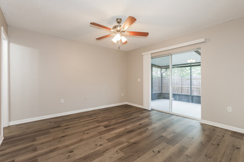 2,095/Mo, 30319 Birdhouse Dr Wesley Chapel, FL 33545 Main Bedroom View