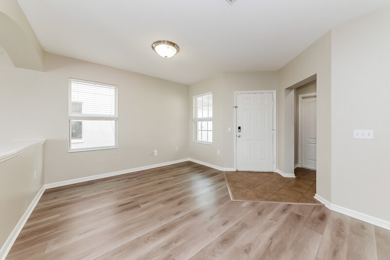 2,475/Mo, 12608 Evington Point Dr Riverview, FL 33579 Den View