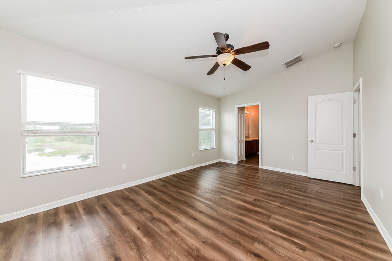 2,475/Mo, 12608 Evington Point Dr Riverview, FL 33579 Main Bedroom View 2