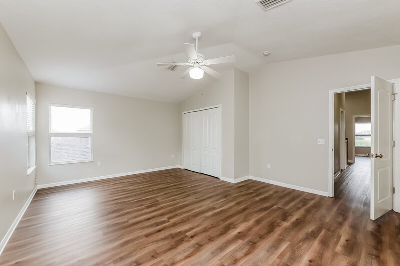 2,475/Mo, 12608 Evington Point Dr Riverview, FL 33579 Bedroom View