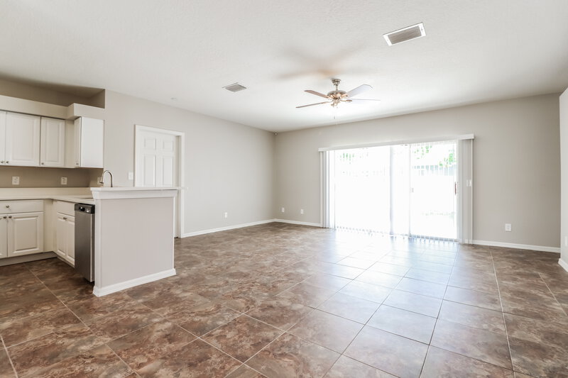 2,255/Mo, 721 Sandy Hills Ave Tarpon Springs, FL 34689 Dining Room View