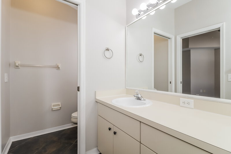 2,030/Mo, 8514 Hawbuck St Trinity, FL 34655 Bathroom View