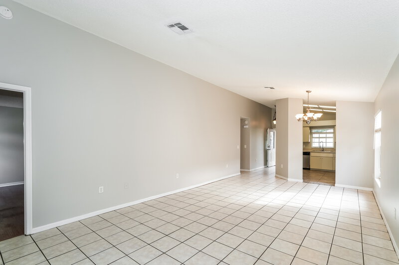 1,860/Mo, 7921 Chadwick Dr New Port Richey, FL 34654 Living Room View 2