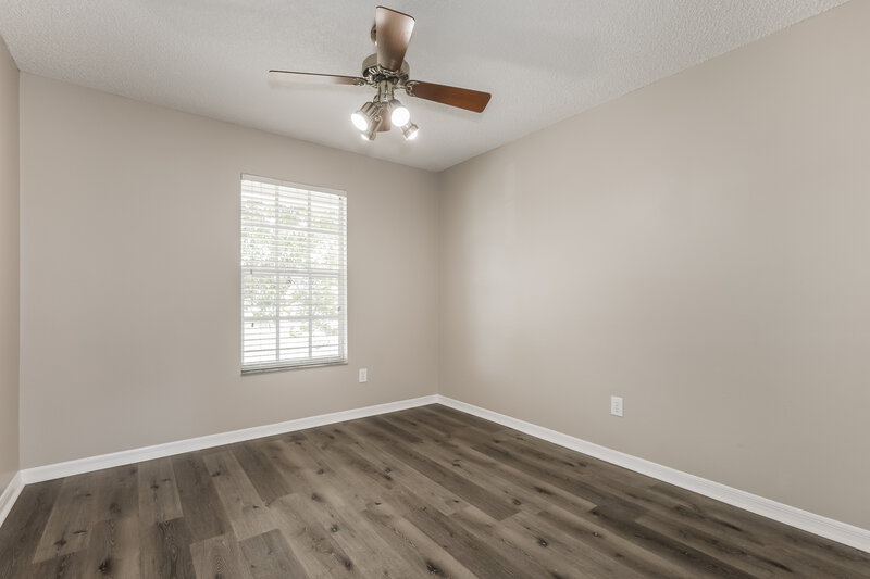 2,460/Mo, 2601 Berryvine Pl Valrico, FL 33596 Bedroom View 2