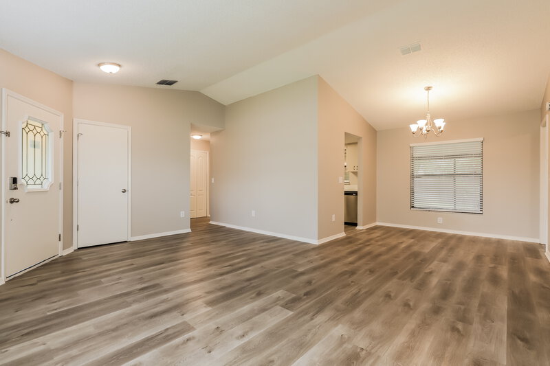 2,305/Mo, 1401 Glenmere Dr Brandon, FL 33511 Living Room View