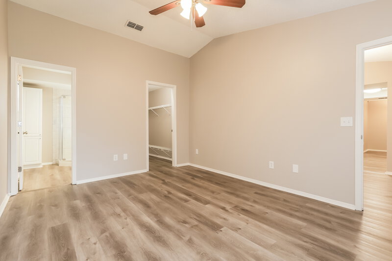 2,305/Mo, 1401 Glenmere Dr Brandon, FL 33511 Main Bedroom View