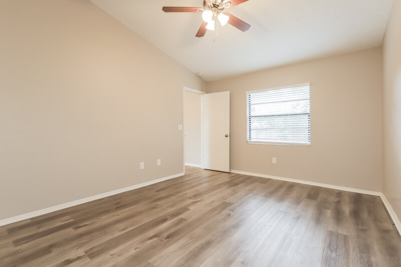 2,305/Mo, 1401 Glenmere Dr Brandon, FL 33511 Main Bedroom View 2