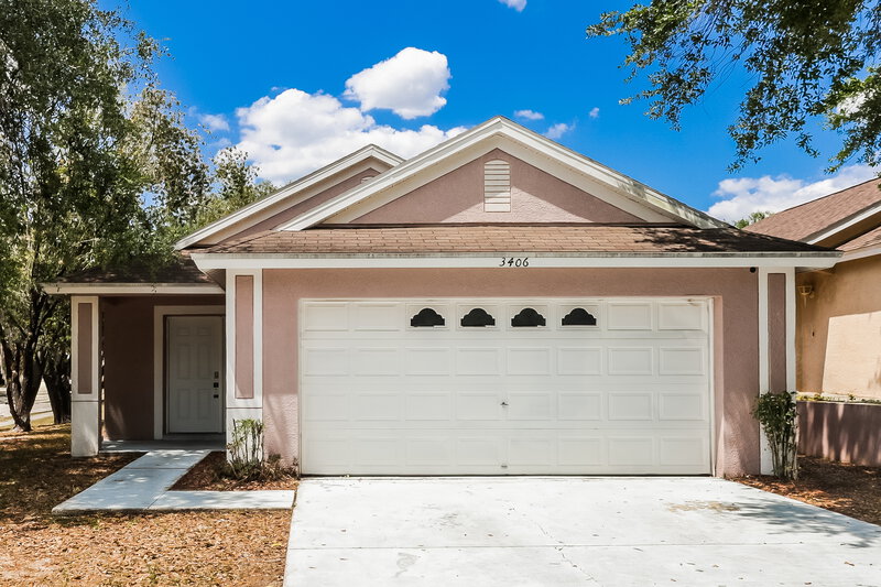 1,930/Mo, 3406 Palm Beach Dr Valrico, FL 33594 External View