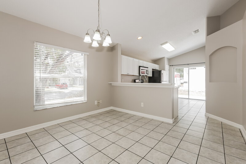 1,930/Mo, 3406 Palm Beach Dr Valrico, FL 33594 Dining Room View