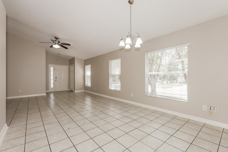 1,930/Mo, 3406 Palm Beach Dr Valrico, FL 33594 Dining Room View 2