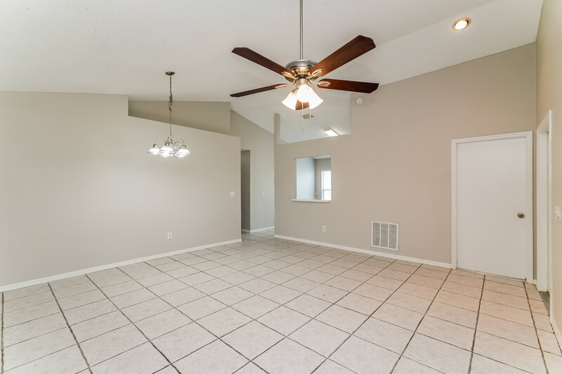 1,830/Mo, 1327 Dew Bloom Rd Valrico, FL 33594 Living Room View 2