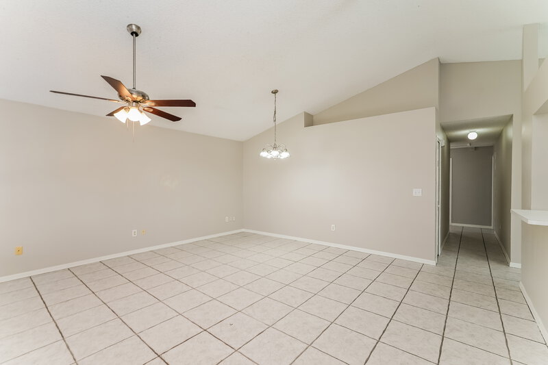 1,830/Mo, 1327 Dew Bloom Rd Valrico, FL 33594 Dining Room View