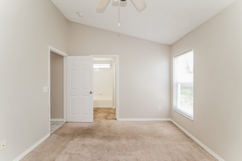 1,830/Mo, 1327 Dew Bloom Rd Valrico, FL 33594 Main Bedroom View 2