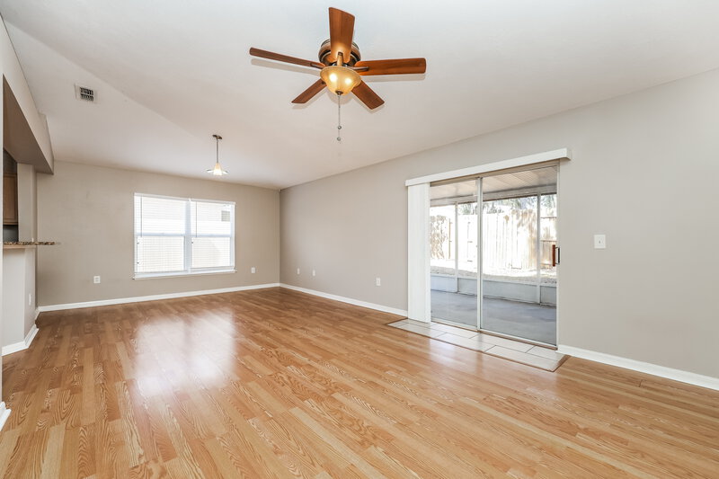 2,265/Mo, 1106 Soaring Osprey Way Valrico, FL 33594 Family Room View