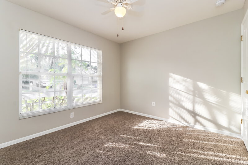 2,240/Mo, 29429 Crossland Dr Wesley Chapel, FL 33543 Bedroom View