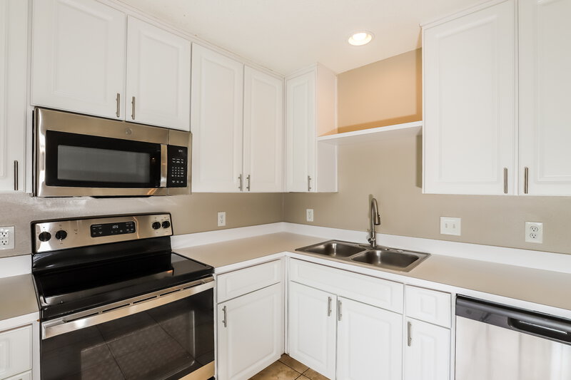 2,130/Mo, 1428 Dew Bloom Rd Valrico, FL 33594 Misc View 7