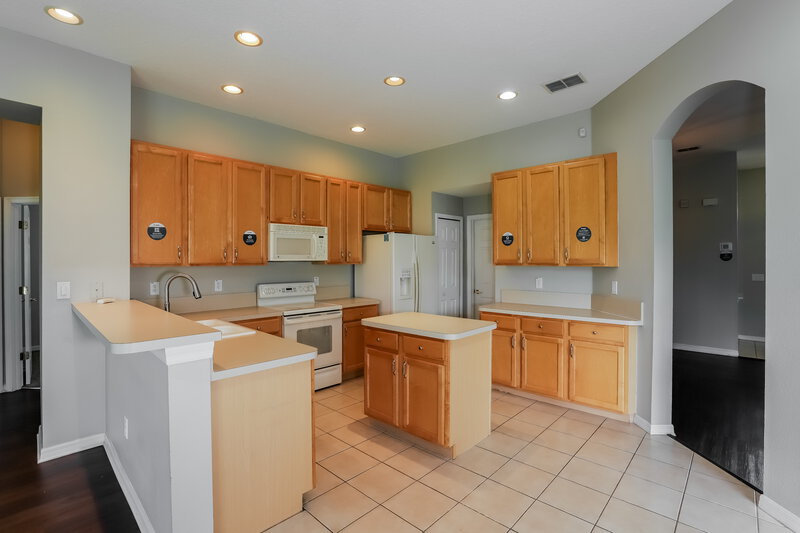 2,375/Mo, 22824 Killington Blvd Land O Lakes, FL 34639 Kitchen View