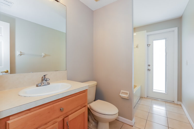 2,375/Mo, 22824 Killington Blvd Land O Lakes, FL 34639 Bathroom View