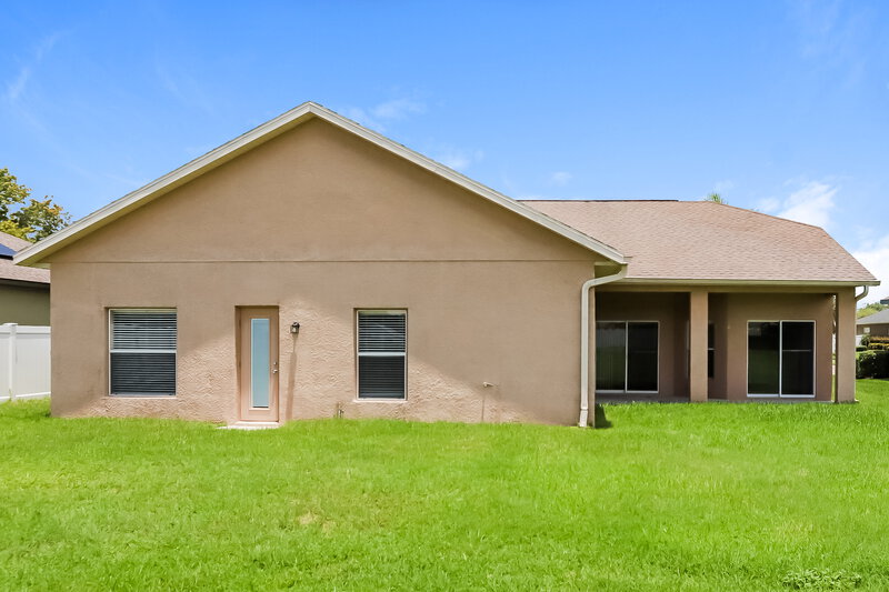 2,375/Mo, 22824 Killington Blvd Land O Lakes, FL 34639 Rear View