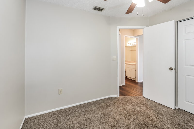 2,070/Mo, 409 Benson St Valrico, FL 33594 Bedroom View 2