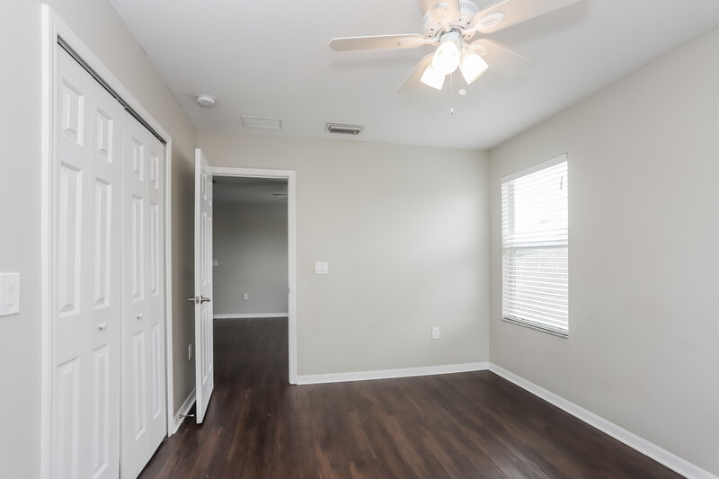 2,405/Mo, 15411 Telford Spring Dr Ruskin, FL 33573 Bedroom View 4