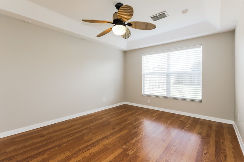2,095/Mo, 7452 Oxford Garden Cir Apollo Beach, FL 33572 Main Bedroom View 2