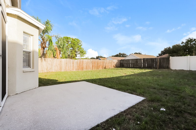 2,095/Mo, 7452 Oxford Garden Cir Apollo Beach, FL 33572 Rear View 2