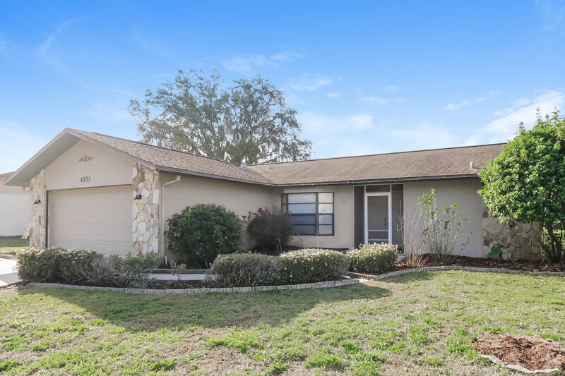 1,930/Mo, 8552 Bridgewater Dr New Port Richey, FL 34655 Front View