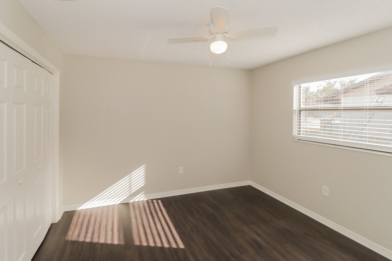 1,930/Mo, 8552 Bridgewater Dr New Port Richey, FL 34655 Bedroom View