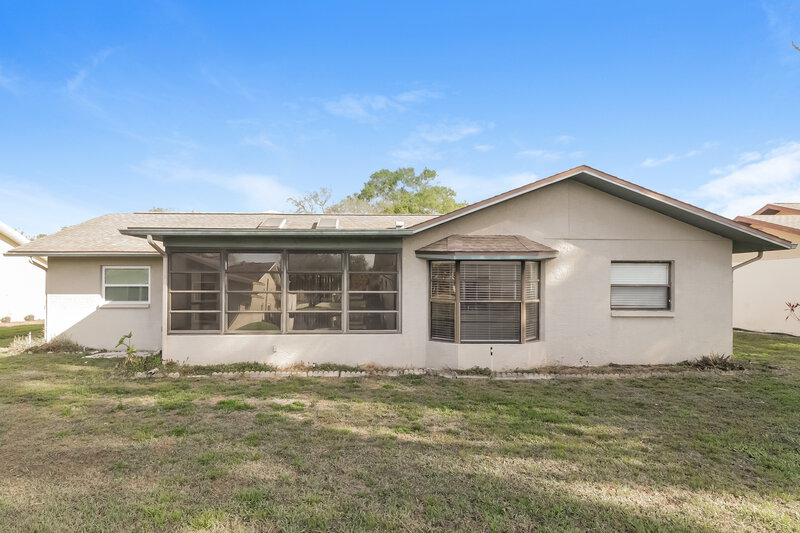 1,930/Mo, 8552 Bridgewater Dr New Port Richey, FL 34655 Rear View