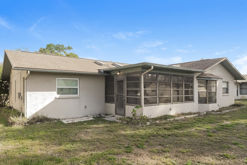 1,930/Mo, 8552 Bridgewater Dr New Port Richey, FL 34655 Rear View 2